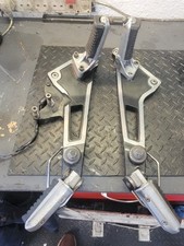 Kawasaki Gpz1000rx  foot rests