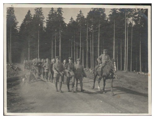 Xx2827 soldiers marching - /,