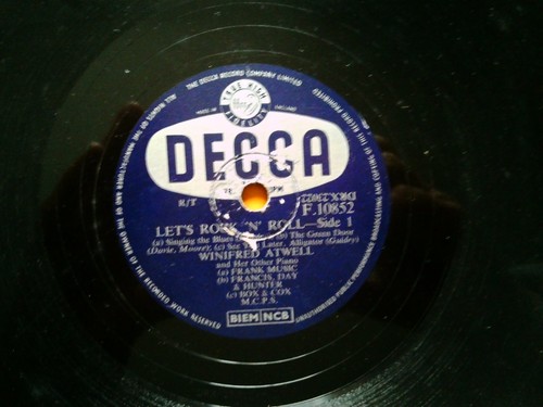 Collection shellac records - of,
