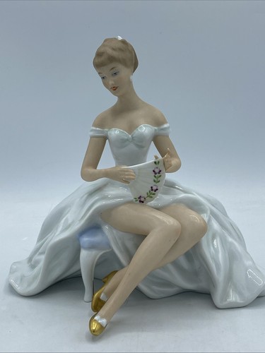 Wallendorf figurine lady woman - figurine,