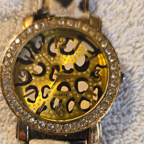 Women quartz analog gold - women's,