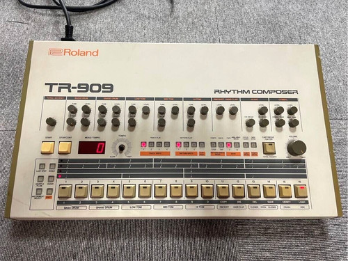 Roland 909 rhythm composer - roland, tr-909