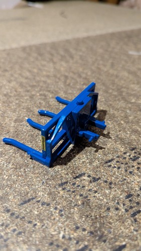 Britains bale carrier - bale,
