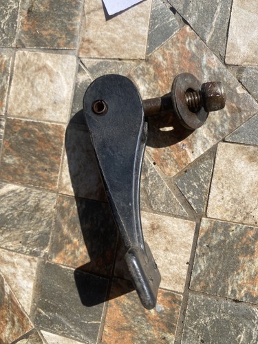 Locking lever from - lever, 1995