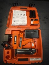 PASLODE IM250 2ND FIX NAIL GUN BRAD FINISH NAILER + 2 BATTERIES + NAILS + GAS
