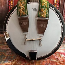 VTAR Handmade Green Celtic Beast Banjo Strap - Vtar Vegan Leather Guitar Straps