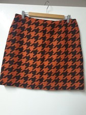 Hobbs Red, Orange & Black