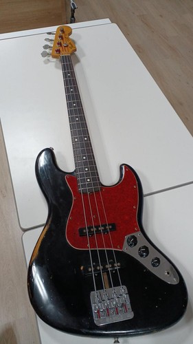 Fender japan jazz bass type - jazz,
