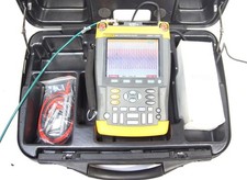Fluke 199C 200MHz 2.5GS/s Digital Oscilloscope Scopemeter Multimeter