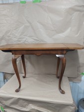 Beautiful Folding Leaf Hall Occasional Table Queen Anne Style Very Nice Clean...