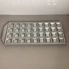 Italian Ravioli Tin Heavy