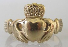 Gold Claddagh Ring - Vintage 9ct Yellow Gold Claddagh Ring Size L