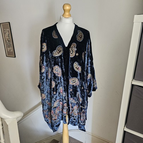 Vintage besarani collection - vintage,