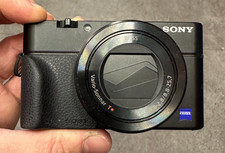 Sony Cyber-Shot DSC-RX100M3 20.1 MP Digital Camera - Black -Tiny crack in casing