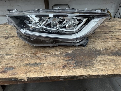 Toyota yaris passenger - yaris, side