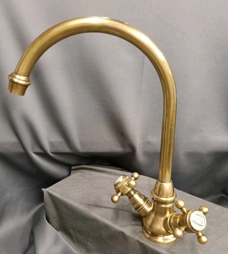 Orient express bare brass - orient, mono