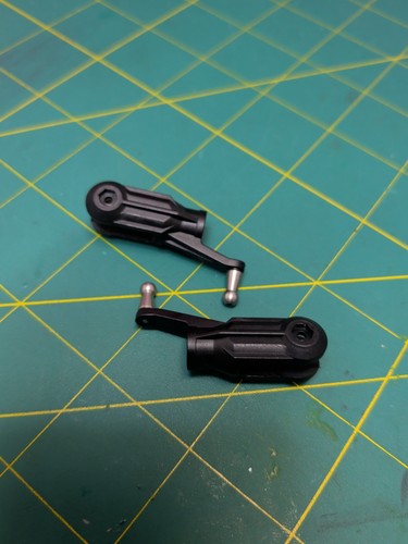 Blh4502 main rotor blade grips - blh4502,