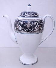 Wedgwood Dark Blue Florentine