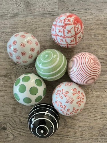 Ceramic carpet balls nice - carpet, balls.