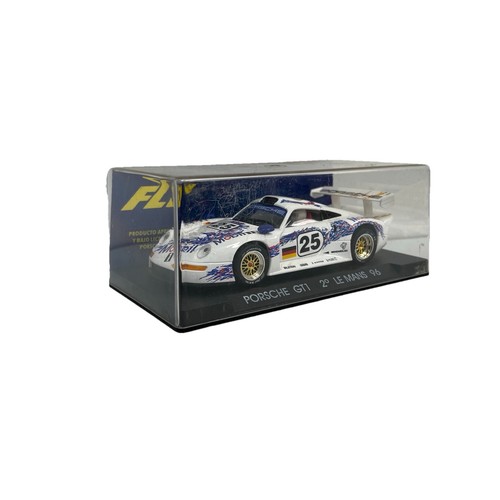 Boxed fly scale white a32 - scale,