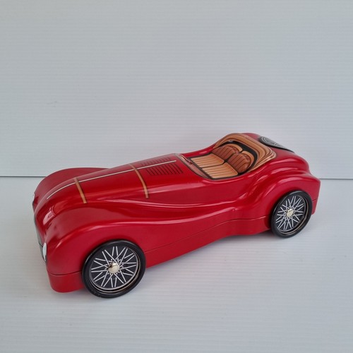 Unusual tin model racing car - unusual,