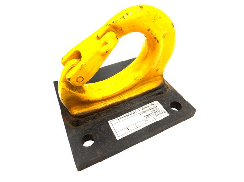 81872685 engine hood - hood, hook