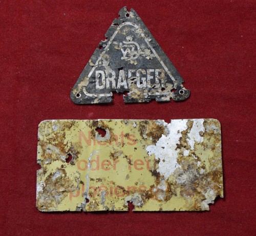German ww2 plate sign for - sign,