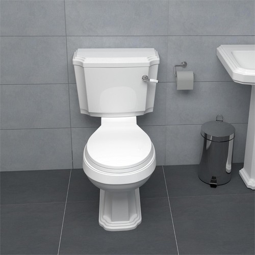 Bathroom traditional close - traditional,