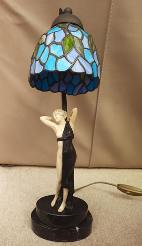 Stunning art deco table - deco,