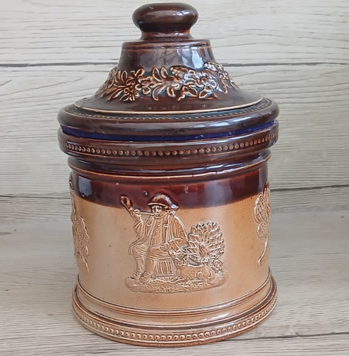 Antique doulton lambeth salt - lambeth,