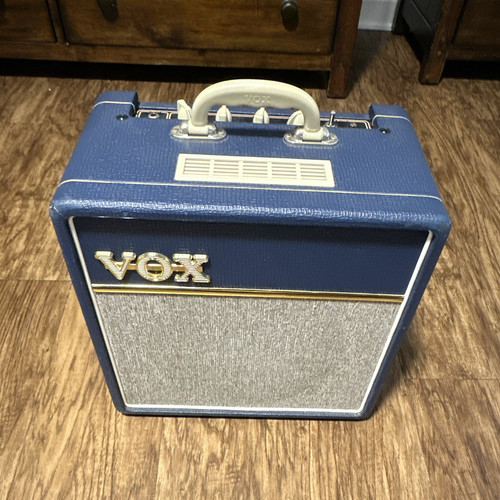 Vox ac4c1 vacuum - 4w,