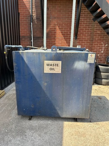 Bunded suction waste oil