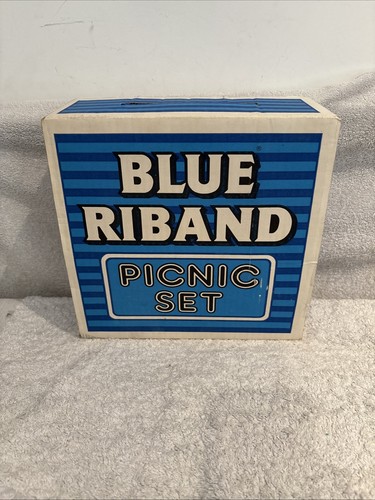 Vintage blue riband - vintage, picnic