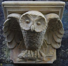 THE TUDOR GATE Owl & Mouse  in