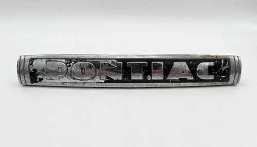 Vintage 40s pontiac metal - 40s,