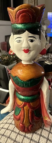Vietnamese water puppet female - water,