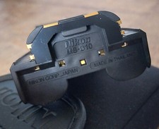 NEW - Genuine Nikon MS-D10 AA