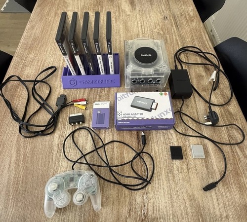 Nintendo gamecube console - nintendo,