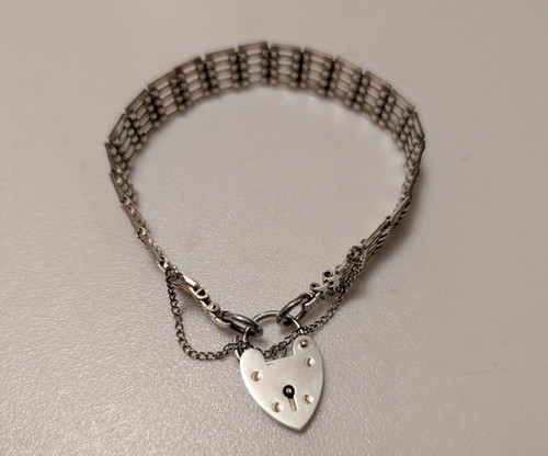 Vintage 1979 gate bracelet - 1979,