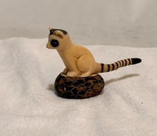 Lemur TAGUA NUT Figurine