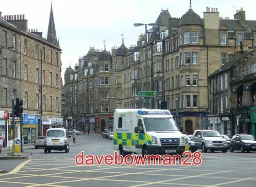 Photo edinburgh ambulance in - photo,
