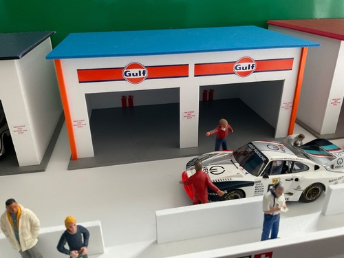 Scale gulf car - 1:32,