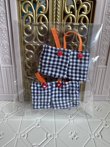 Sylvanian families clothes - families,