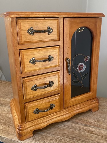 Vintage wooden jewellery - vintage,