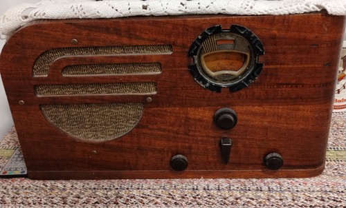 Vintage philco model antique - vintage,