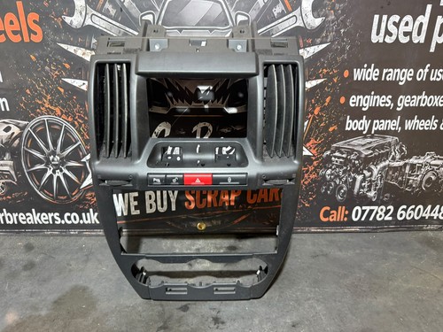 Freelander center console - center,