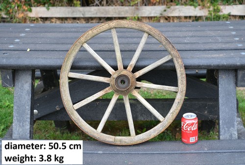Vintage old wooden cart - , wagon
