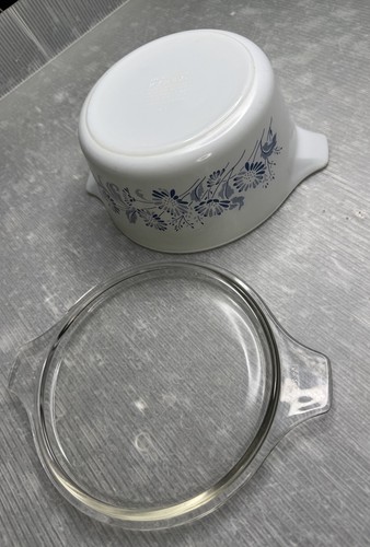 Vintage pyrex colonial - vintage,