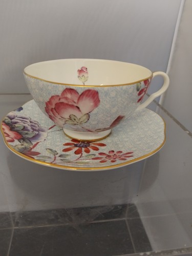 Wedgwood cuckoo cup saucer duo - wedgwood,