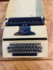 Petite Super International